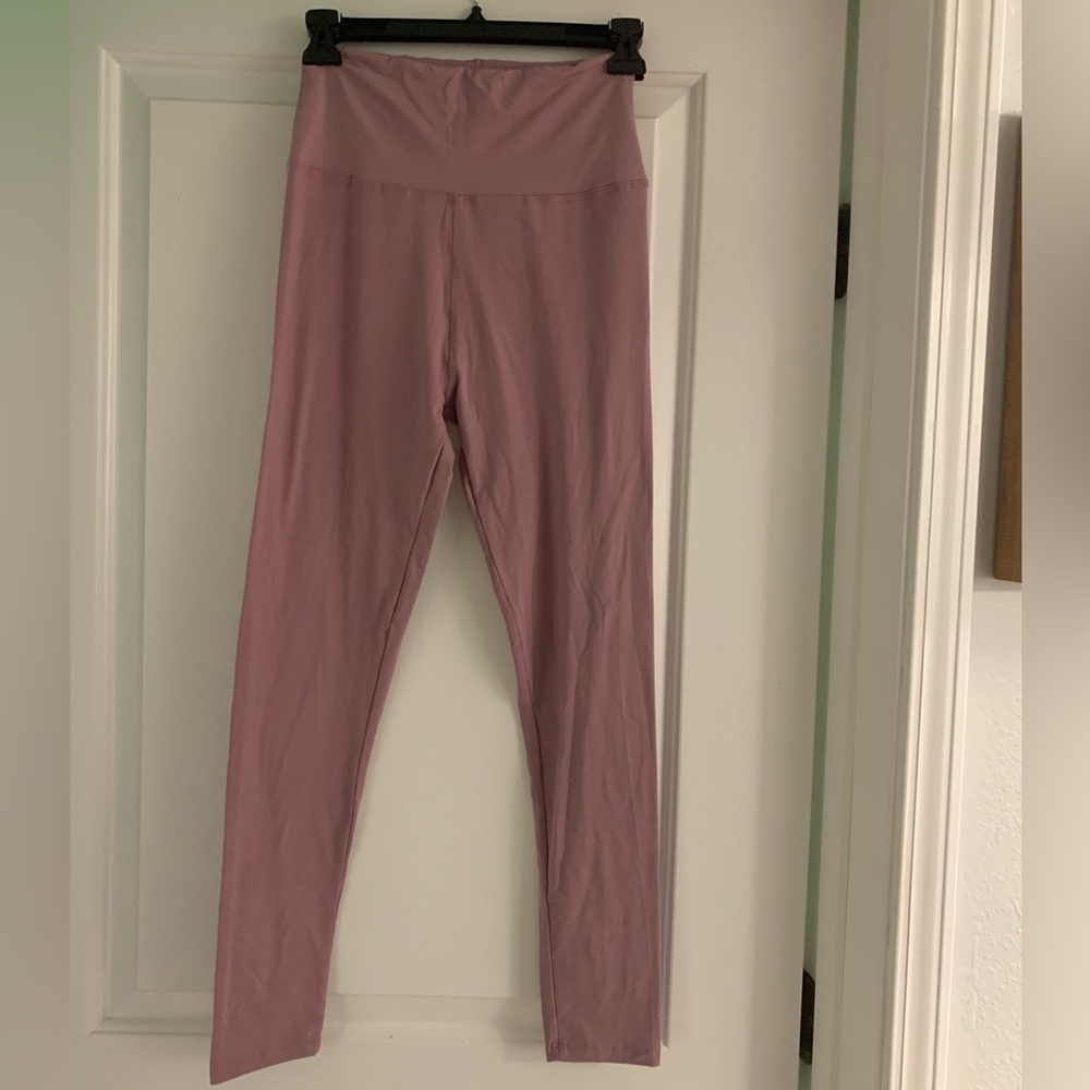 Dusty pink leggings